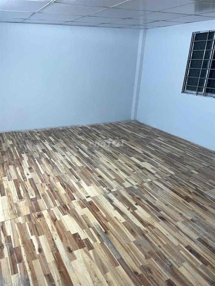 💎 💎 💎 NHÀ MỚI SƠN GẦN CHỢ TÂN TRỤ 4,5❌16M CÓ 2PN 1WC CỐNG LỞ P15 TB