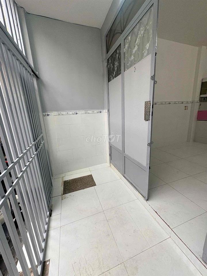 CHO THUÊ NHÀ NHỎ SẠCH SẼ PHẠM VĂN CHIÊU