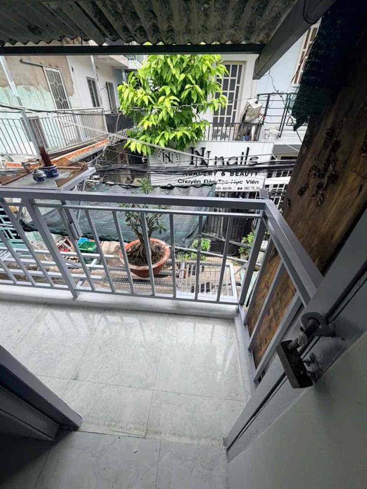 CHO THUÊ NHÀ NHỎ HẺM XE HƠI ĐƯỜNG SỐ 8