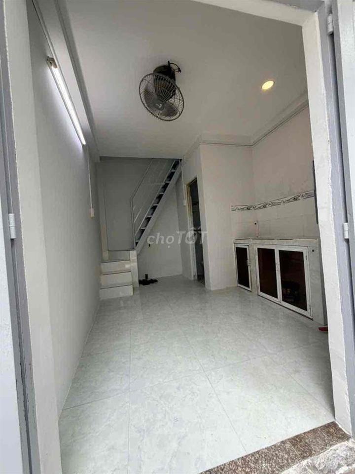 CHO THUÊ NHÀ NHỎ HẺM XE HƠI ĐƯỜNG SỐ 8