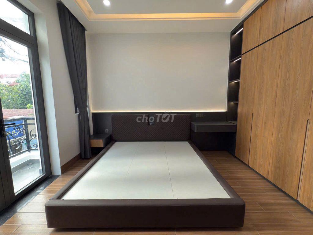 Cần cho thuê nhà HXH 247/5A Huỳnh Văn Bánh P.11 Q.Phú Nhuận 