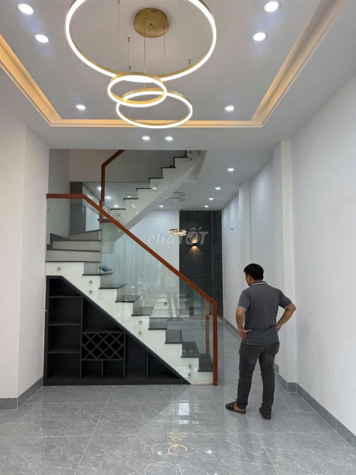 Cần cho thuê nhà HXH 247/5A Huỳnh Văn Bánh P.11 Q.Phú Nhuận 