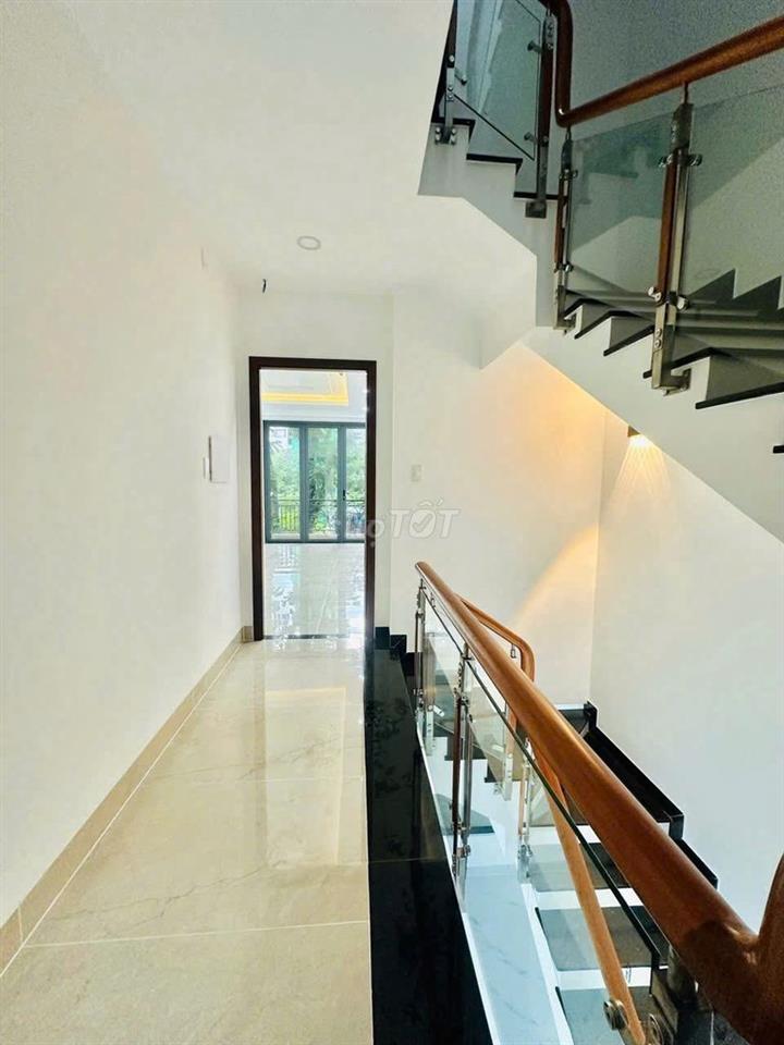 Cần cho thuê nhà MT 75A Nguyễn Sỹ Sách P.15 Q.Tân Bình