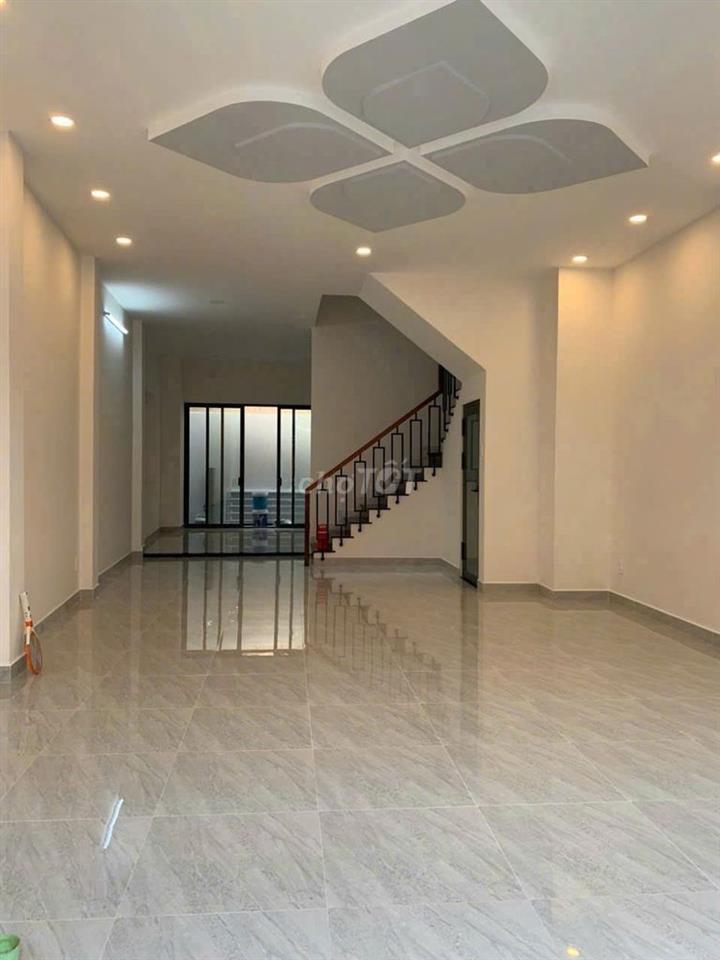 Cần cho thuê nhà MT 176B Lê Văn Sỹ P.10 Q.Phú Nhuận 