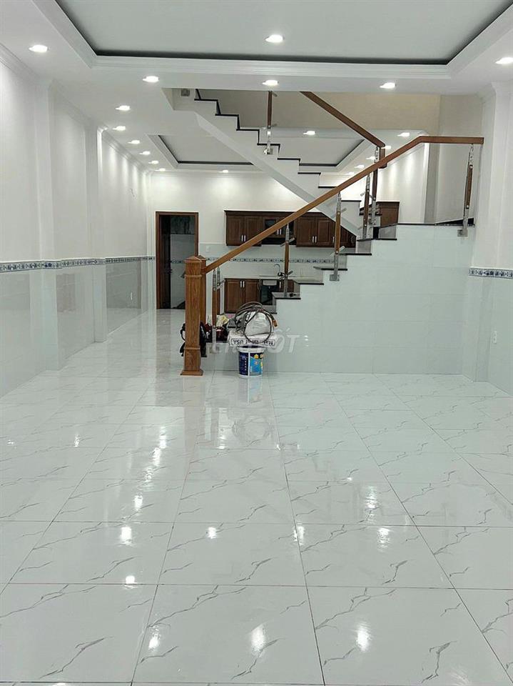 Cần cho thuê nhà MT 971A Phạm Văn Bạch P.12 Q.Gò Vấp. 