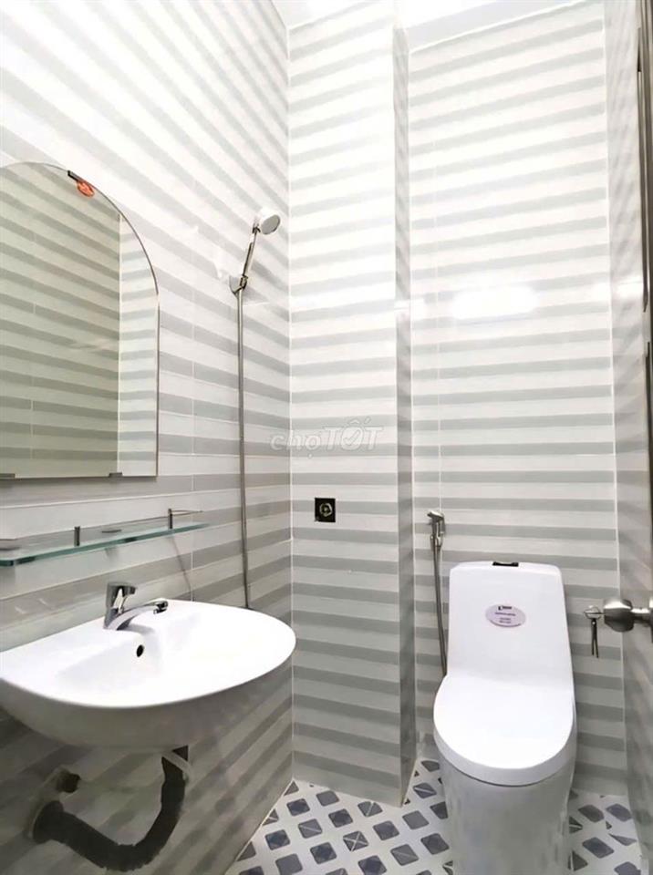 Cần cho thuê nhà MT 38B Bàu Cát 2 P.14 Q.Tân Bình