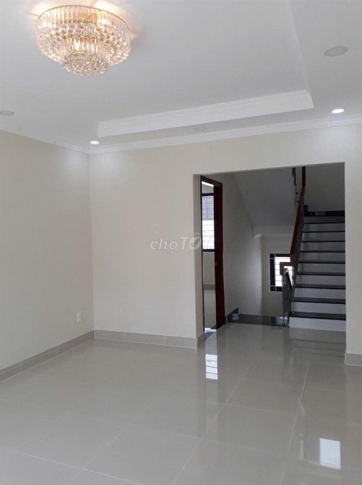 Cần cho thuê nhà HXT 293/6A Bàu Cát, P. 12, Q. Tân Bình.