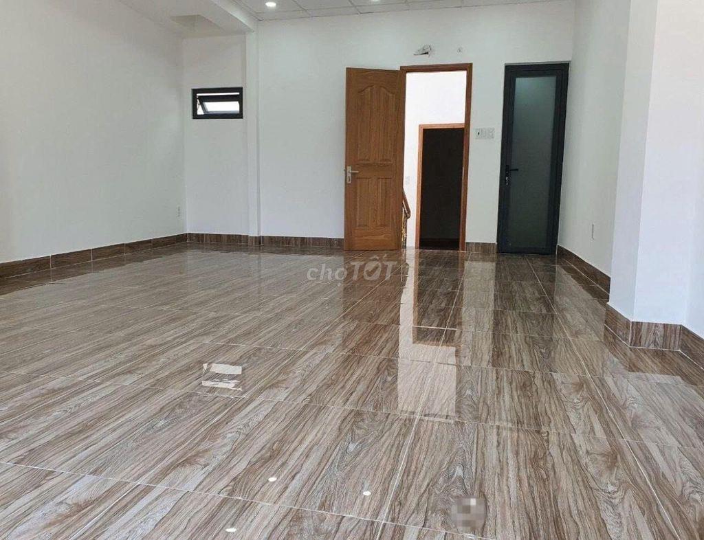 Cần cho thuê nhà HXT 293/6A Bàu Cát, P. 12, Q. Tân Bình.