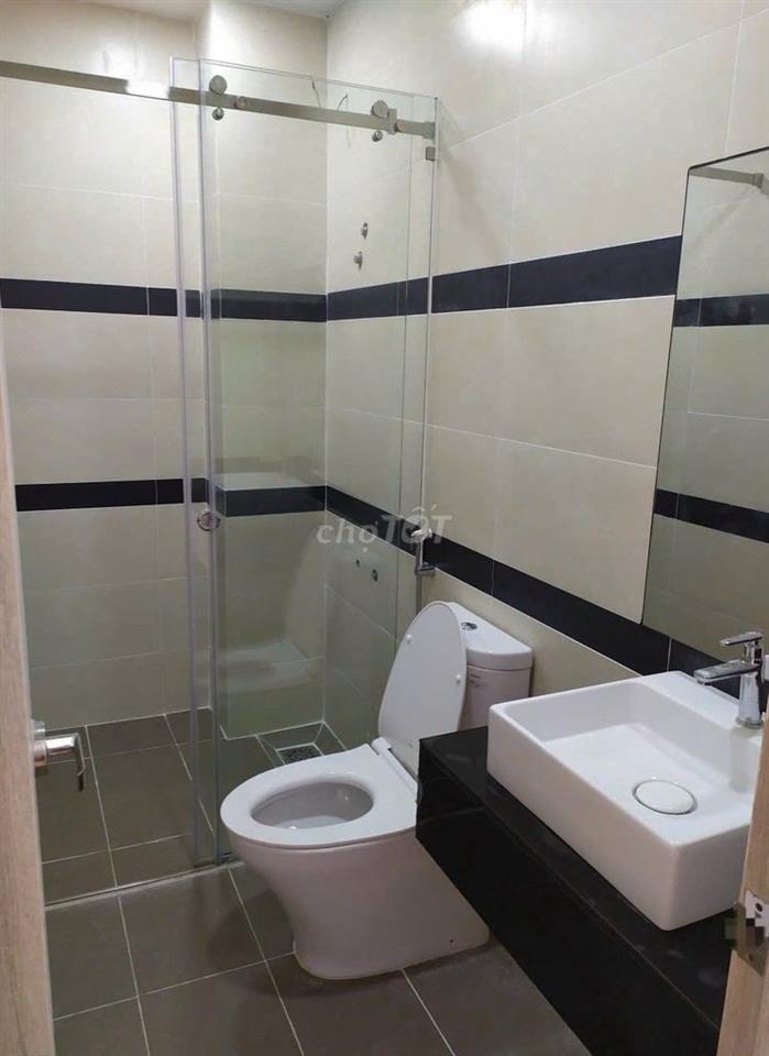 Cần cho thuê nhà MT 120B Nguyễn Hồng Đào P.14 Q.Tân Bình