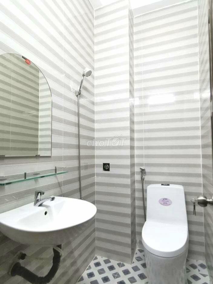 Cần cho thuê nhà HXH 248/4B Nguyễn Thái Bình P.12 Q.Tân Bình