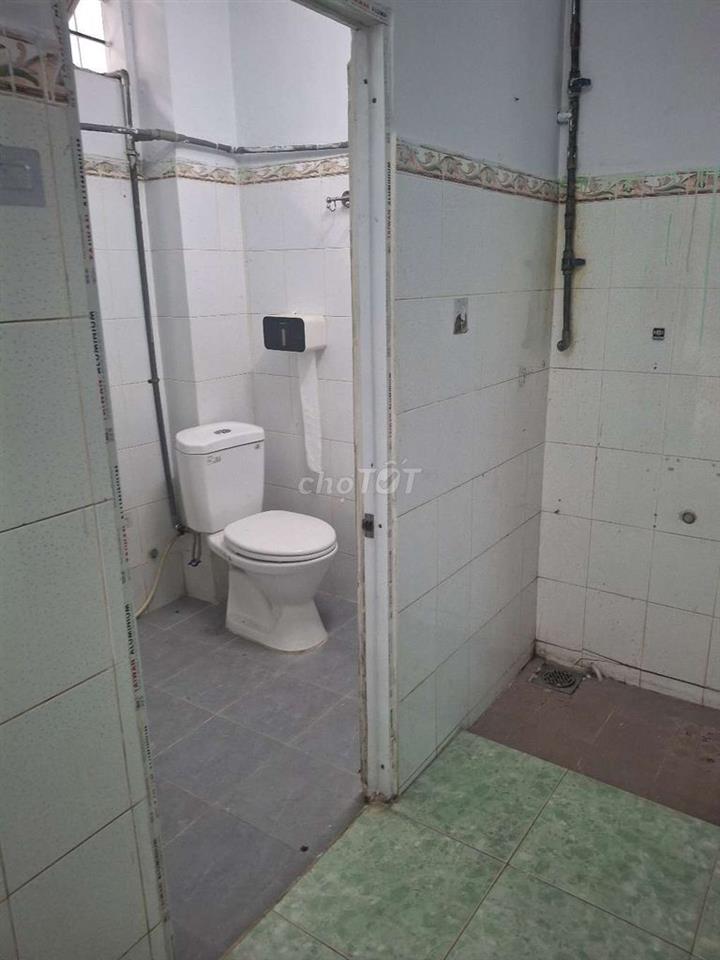Nhà cho thuê hô  GĐ ít người 