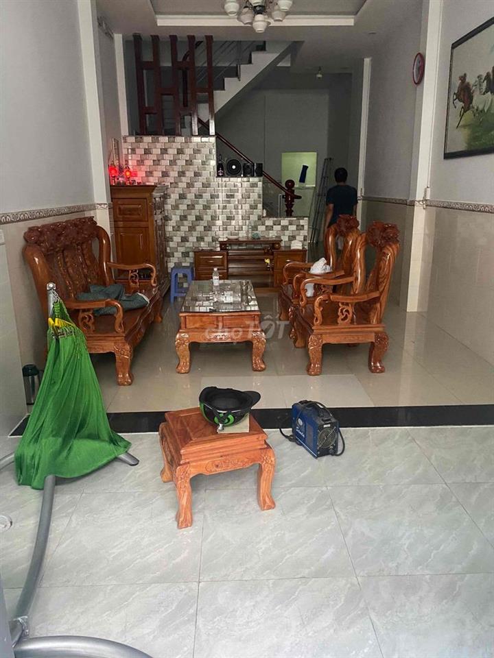 cho thuê nhà 4 x 16 đường Quang trung