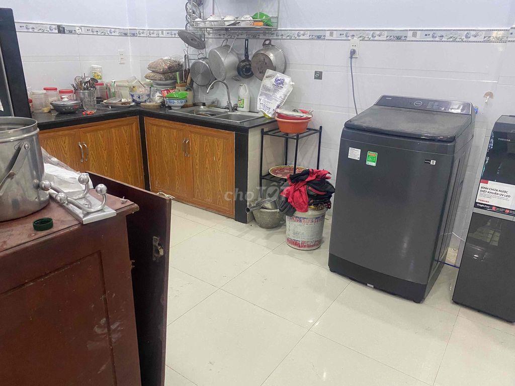 cần bán nhà 4 x 12 vi bằng