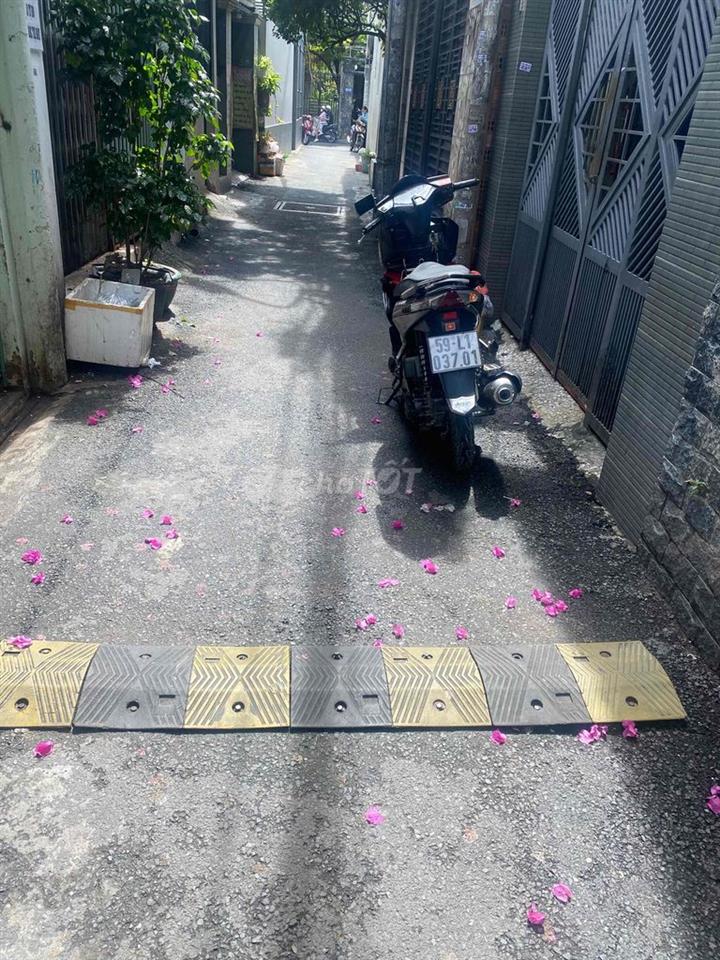 cho thuê nhà 4.30 x 13 nguyễn văn khối