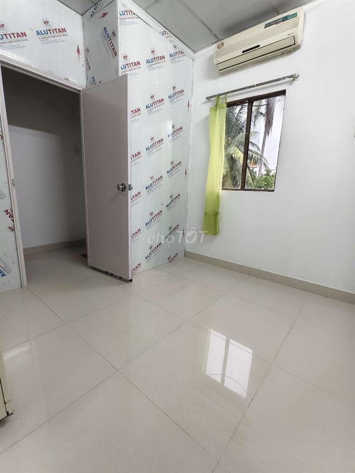 [3PN] Cách Mạng Tháng Tám 1 Trệt 3 lầu 3 Phòng ngủ 2WC