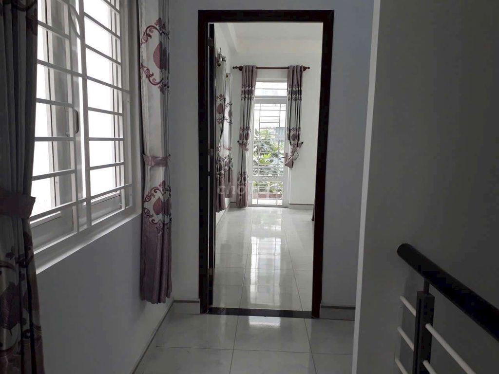 6x15 trệt 2 lầu 3pn 4wc hẻm 8m HL80b cửa hông, cửa sổ thoáng mát 