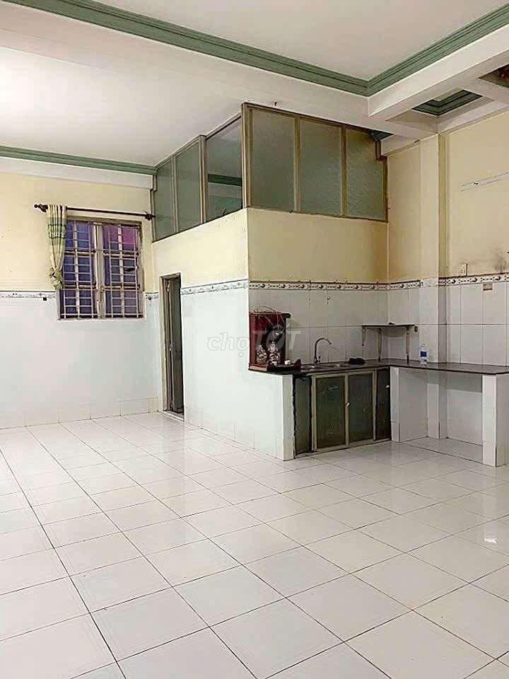 5x8 trệt lầu 2pn 2wc ng t đặng gần tth21 nhanh lên ạ 