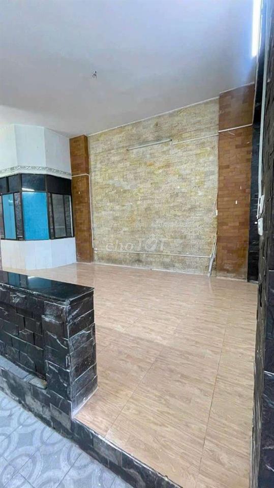 6x20m có 2pn 3wc gần cầu giao khẩu hẻm ô tô gần Ngã tư ga 