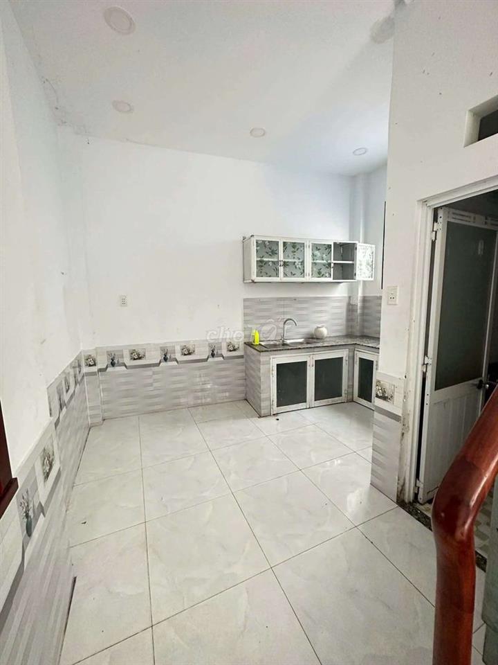 4x8 trệt 2 lầu 4pn 3wc hẻm ô tô tô kí gần chợ cầu, pmqtrung 