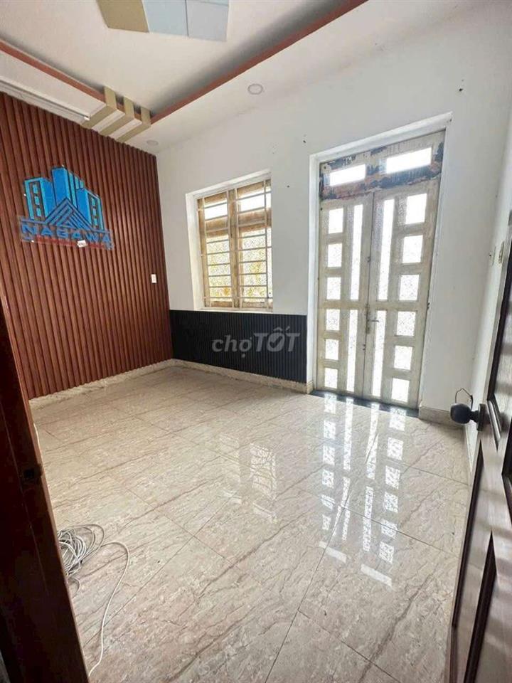 căn góc ô tô đậu cửa 4pn gần trường Nguyễn trung trực nhà mới 4 tầng 
