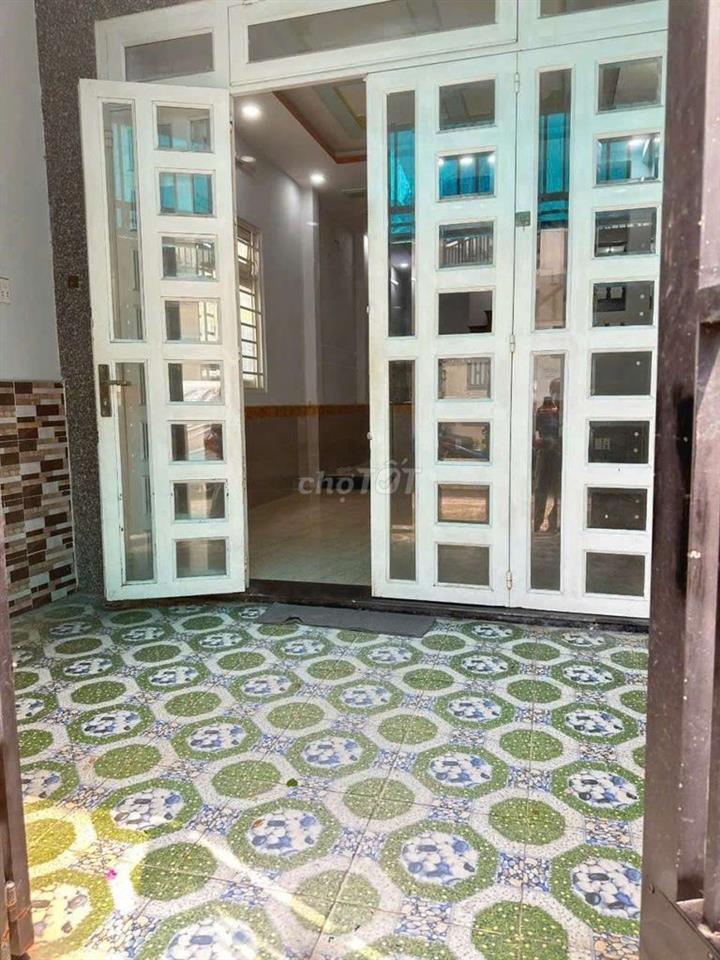 căn góc ô tô đậu cửa 4pn gần trường Nguyễn trung trực nhà mới 4 tầng 