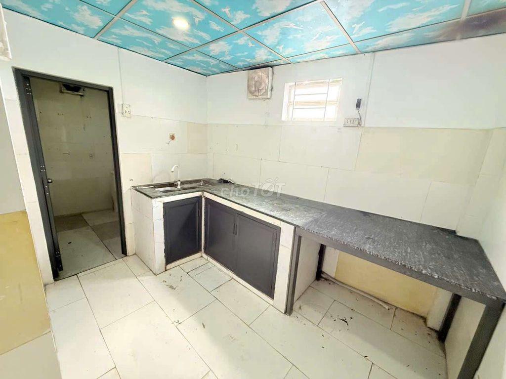 5x30 mặt tiền trần thị bảy hợp kho VP cty giao nhận có 2pn 