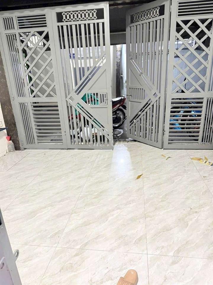full nội thất 4,5x13 trệt 3 lầu 4pn 3wc hẻm ô tô 5m gần pmqtrung 
