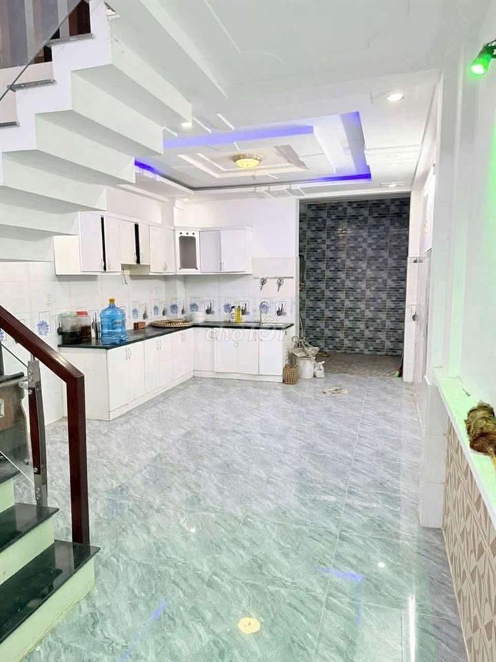 hẻm 6m thông 4 tầng ô tô vào nhà 4pn hợp vp cty, khu nhà lầu 