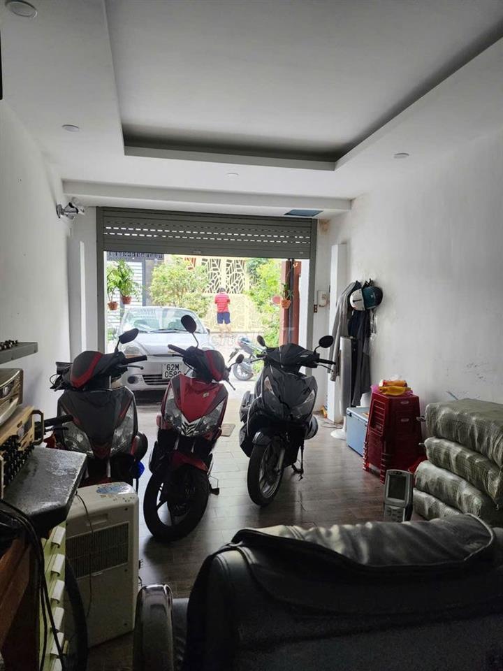 Cho thue nhà Đường Quang TRung & Đường 21 2PN, 2WC HXH 