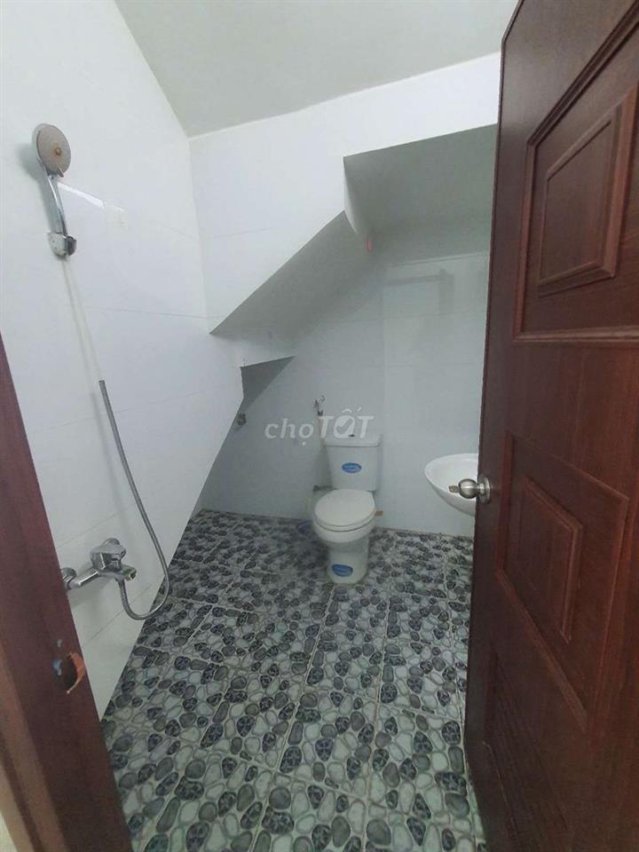 Kho Nhà Chính Chủ Cho Thuê 4x13 1lầu Gồm 2pn 2tolet