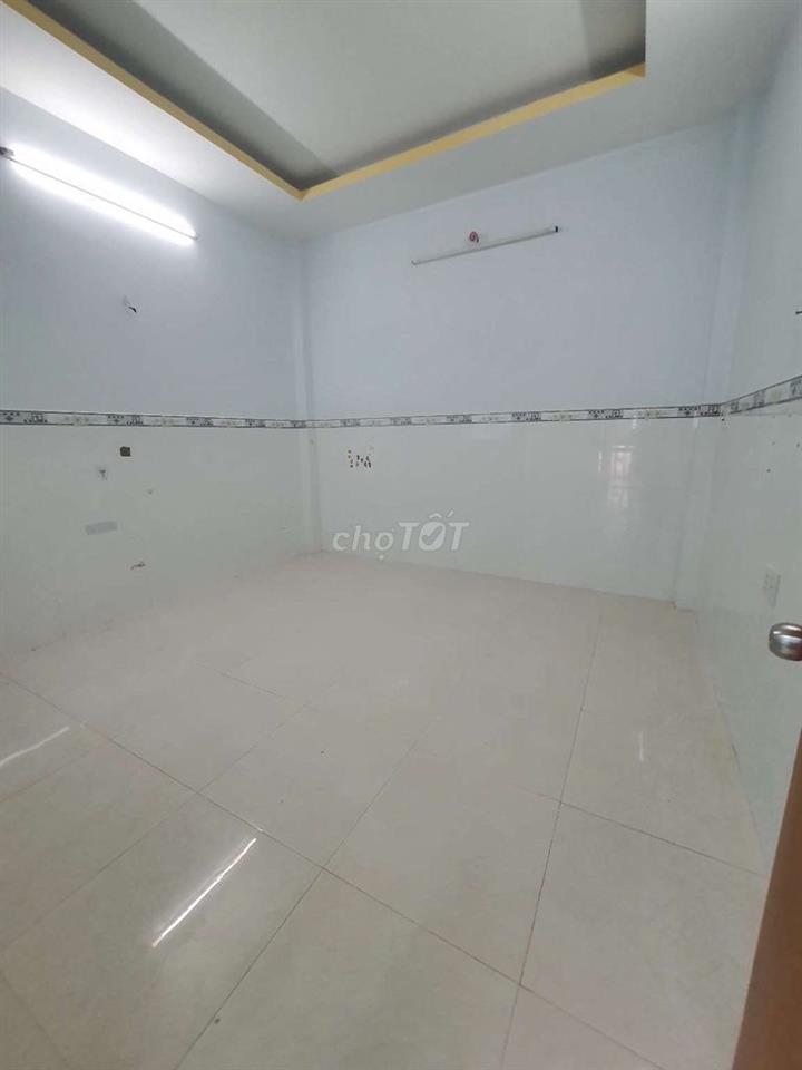 Kho Nhà Chính Chủ Cho Thuê 4x13 1lầu Gồm 2pn 2tolet