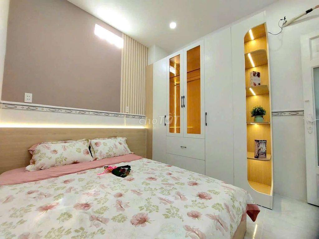 Chính Chủ Cho Thuê Nhà Hẻm 4m Thông 5x20 2lầu 7p ngủ 5tolet 