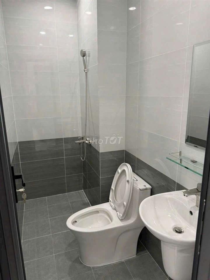 Chính Chủ Cho Thuê Nhà Hẻm Cụt 4x18 C4 Gồm 2pn 1wc