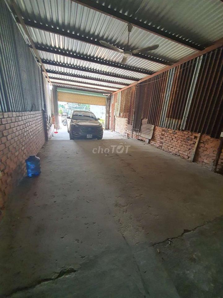 Nhà Xưởng 5x20 Tróng Suốt 1pn 1wc