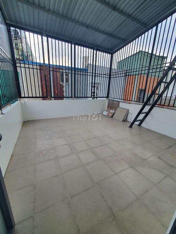 Nhà Mặt Tiền 4,5x30 2lầu 6p ngủ 5tolet