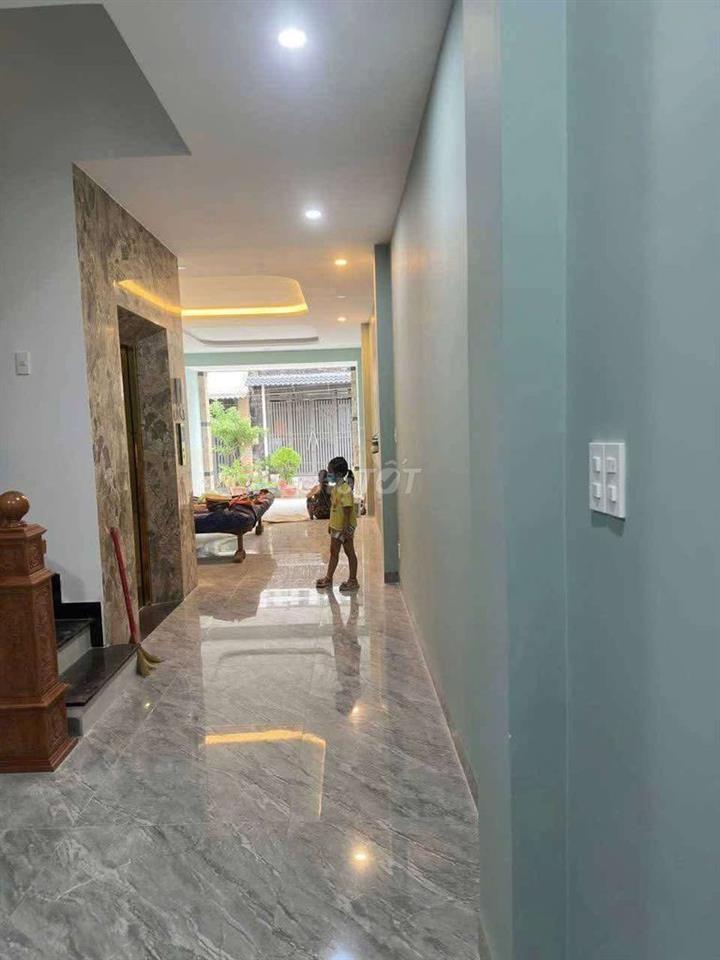Kho Nhà Chính chủ Cho Thuê 5x20 4lầu 6pn 7wc Sân Thượng Thang Máy 