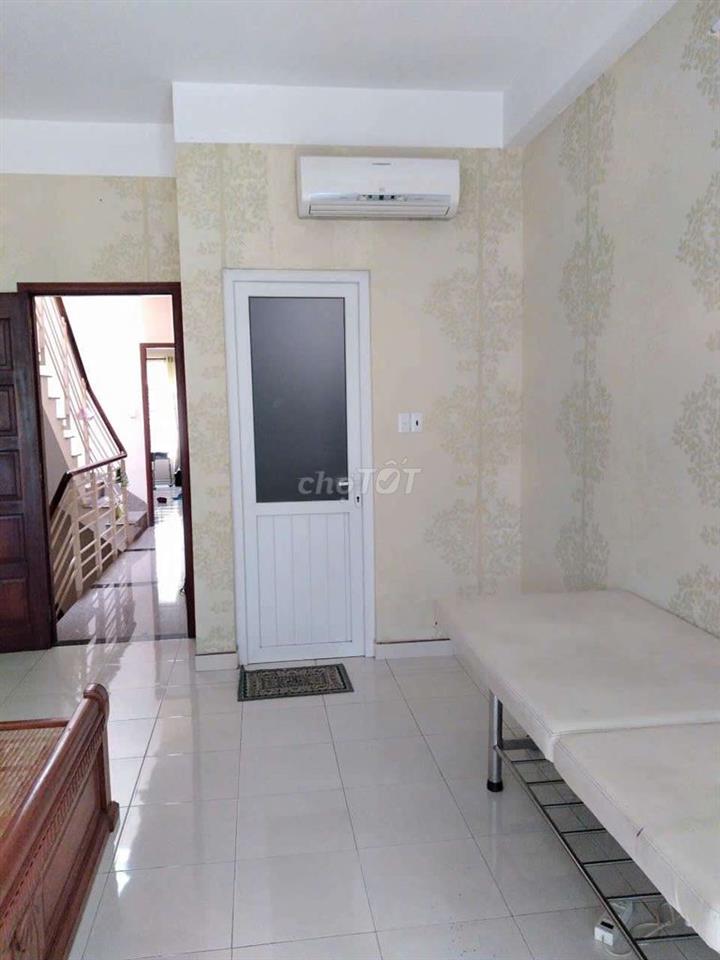 Chính Chủ Cho Thuê 4x10 2lầu 4pn 3wc