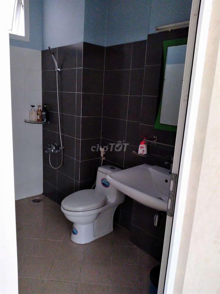 Chính Chủ Cho Thuê 4x10 2lầu 4pn 3wc