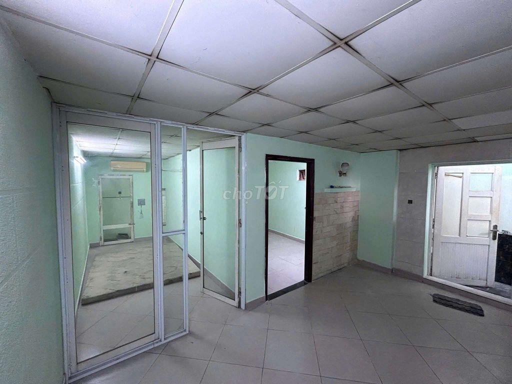 Chính Chủ Cho Thuê Nhà Mặt Tiền 5x25 1lửng 2pn 2wc