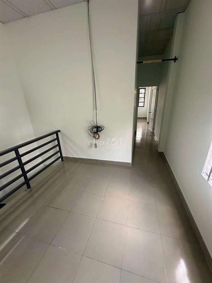 Kho Nhà Chính Chủ Cho Thuê 4x15 1lầu 3pn 2wc