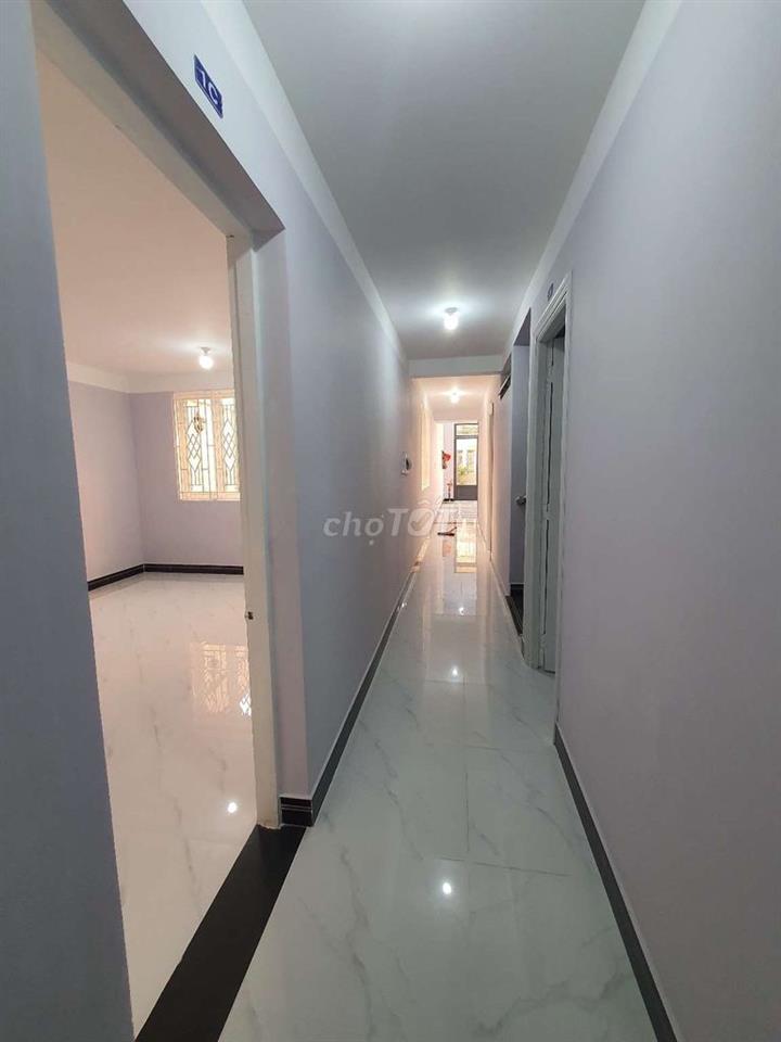 Kho Nhà Chính Chủ Cho Thuê 9x30 1lầu Gồm 5pn 3wc