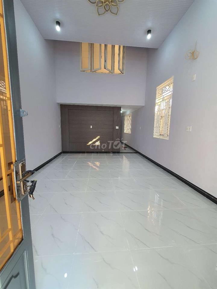 Kho Nhà Chính Chủ Cho Thuê 9x30 1lầu Gồm 5pn 3wc