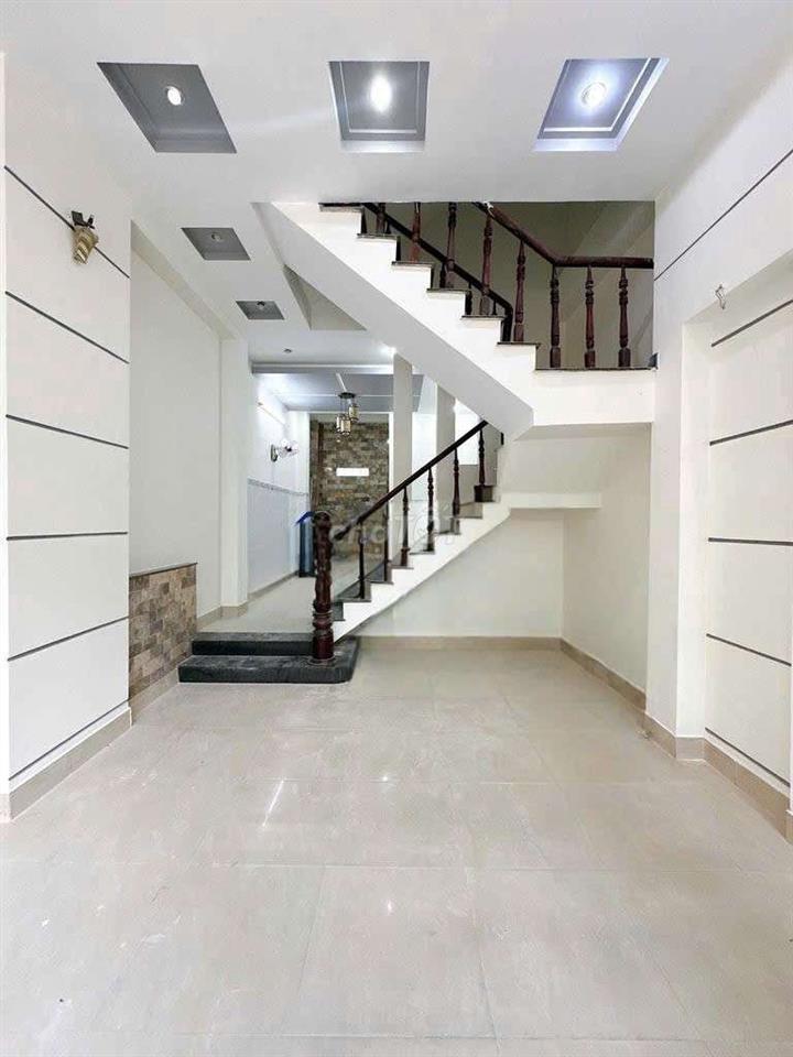 Kho Nhà Chính Chủ Cho Thuê 4x14 2lầu 4pn 3wc