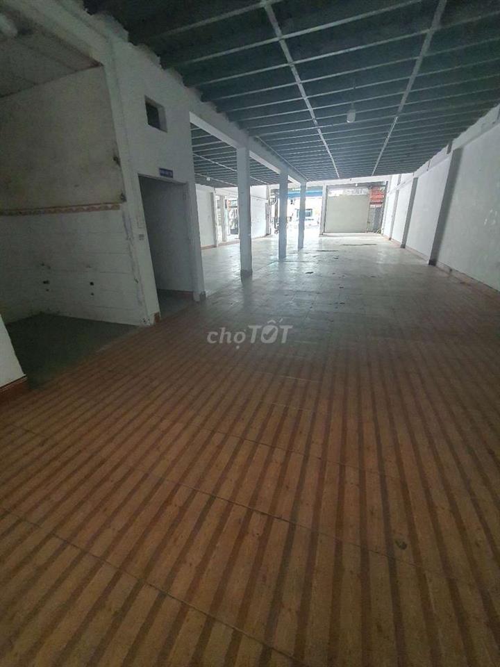 Kho Xưởng Mặt  Tiền 600m Kho Kinh Doanh 