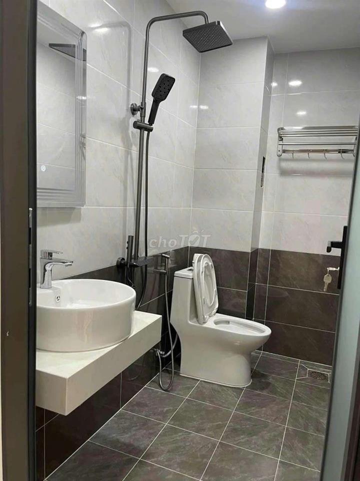 Kho Nhà Chính Chủ 4x11 1lửng 2lầu 4pn 3wc