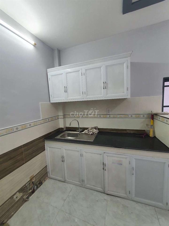 Nhà Hẻm 3m 4x6 1Lầu 1pn kín 1hở 2wc