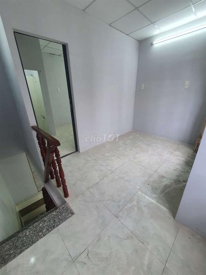Nhà Hẻm 3m 4x6 1Lầu 1pn kín 1hở 2wc