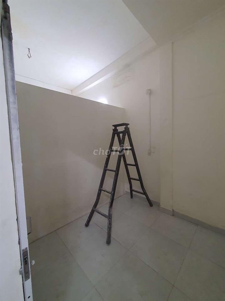 Kho Nhà Chính Chủ Cho Thuê Nhà Mặt Tiền 4x15 2pn 1wc