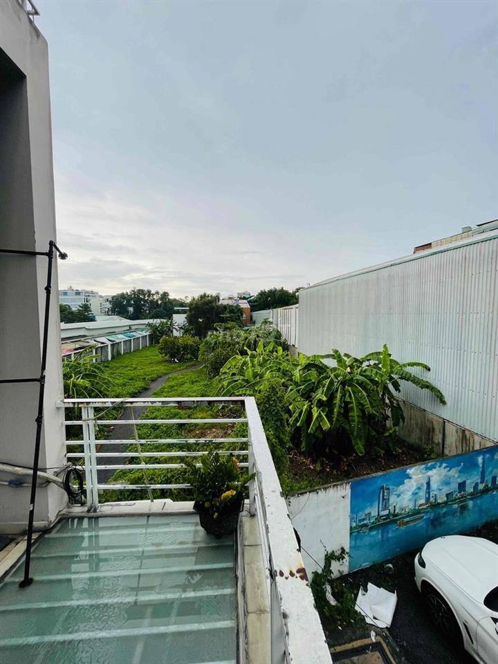 Cho thuê phòng có bancol siêu rộng