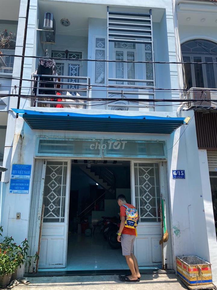 Nhà nguyên căn cho thuê 3 PN 2 Wc phía sau EMart Phan huy ích